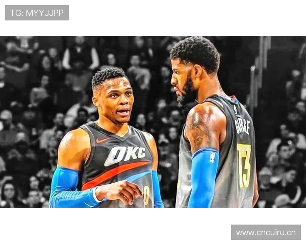 库杜斯与福登：技术型攻击手的战术角色与数据对比