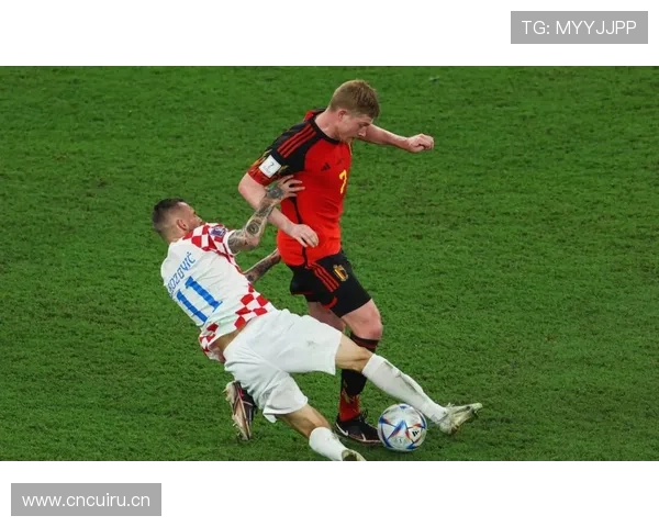 拜仁慕尼黑边路进攻依然犀利，但过度依赖突破是否影响战术平衡？