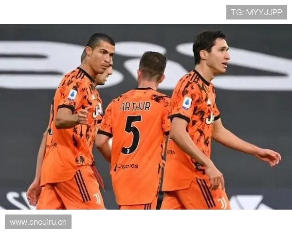 罗马重返意甲巅峰前景：当前阶段状态波动对竞争格局形成影响